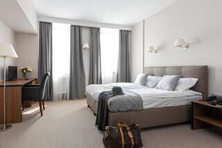 Отель Grottger Luxury Boutique Hotel City Краков Улучшенный двухместный номер с 1 кроватью-5